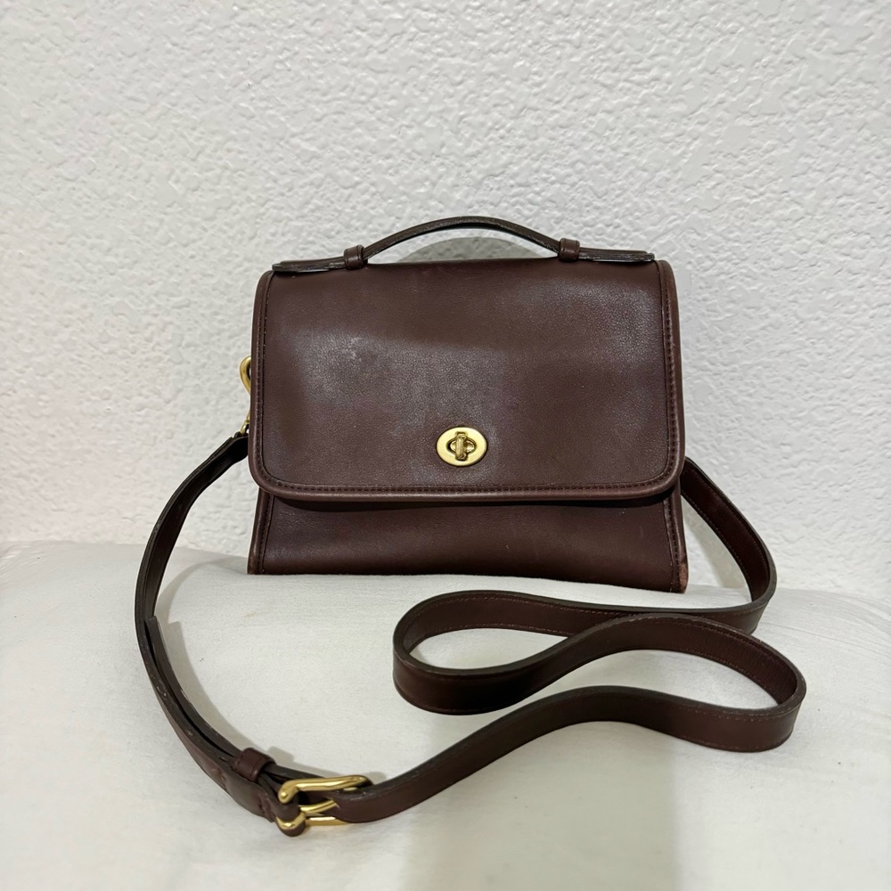VINTAGE COACH COURT Crossbody Bag MAHOGANY with turnlock Style No. 9870
